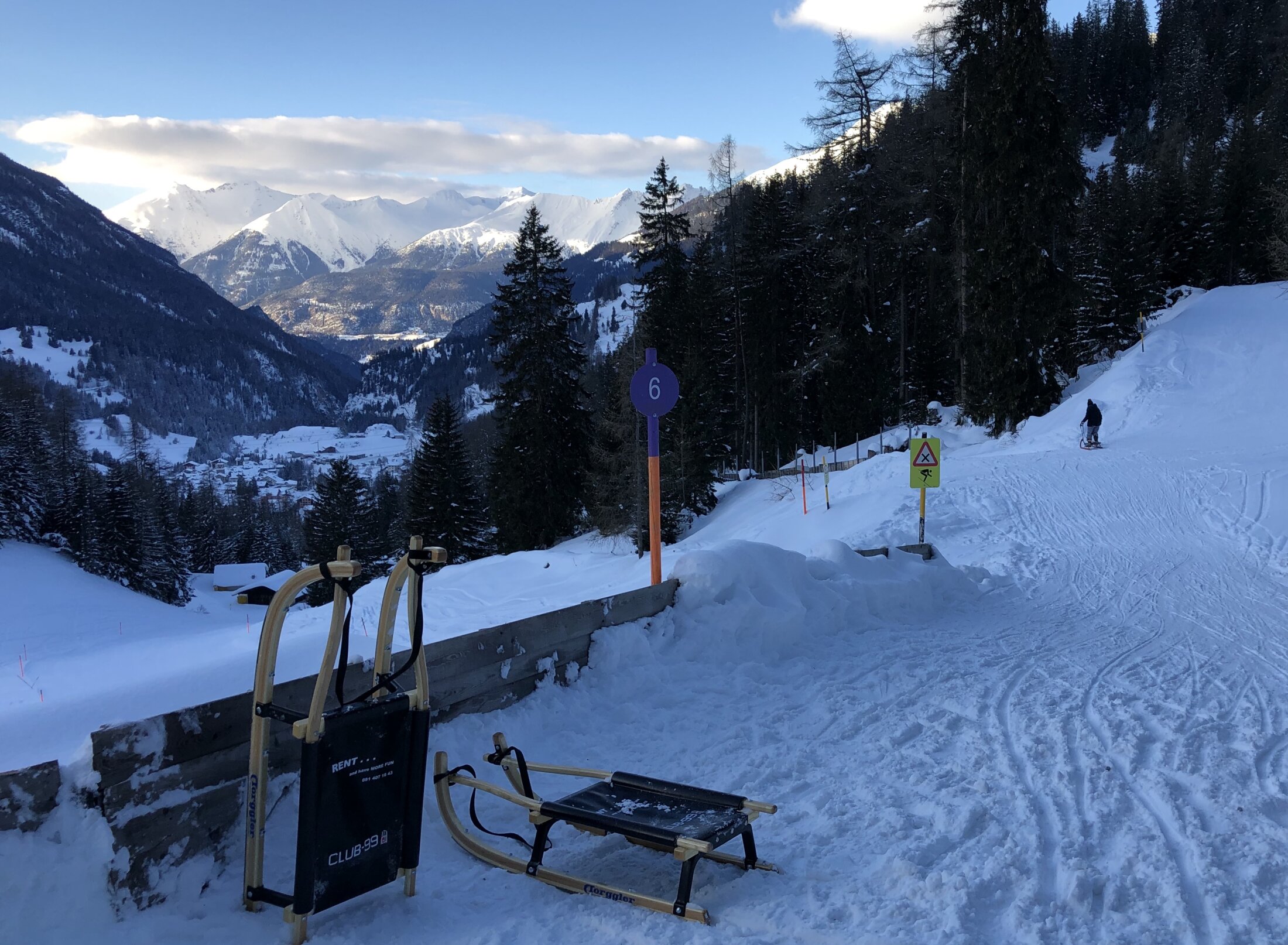 Mit dem Schlitteln den Albula-Pass hinab